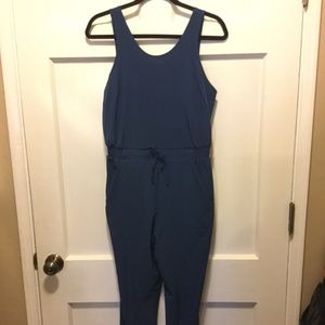 Women’s acivewear tank jumpsuit